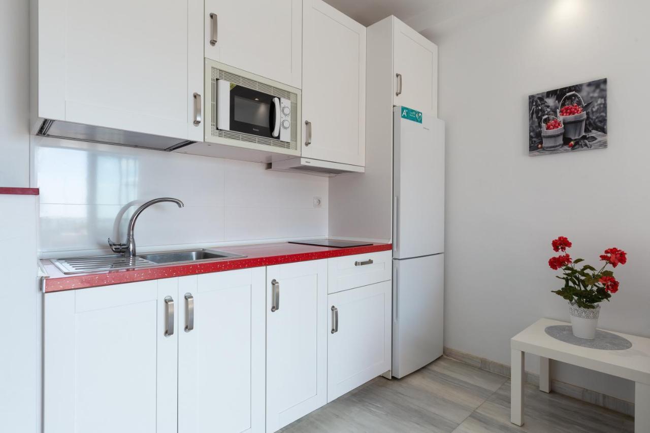 Lovely Seaview Apartment ベナルマデナ エクステリア 写真